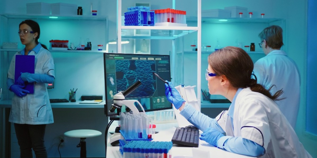 Future Ready Learning: How Diagnopeins Modern Labs Shape Paramedical Careers