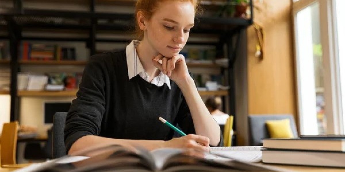 A Modern Approach to SAT Preparation in Dubai