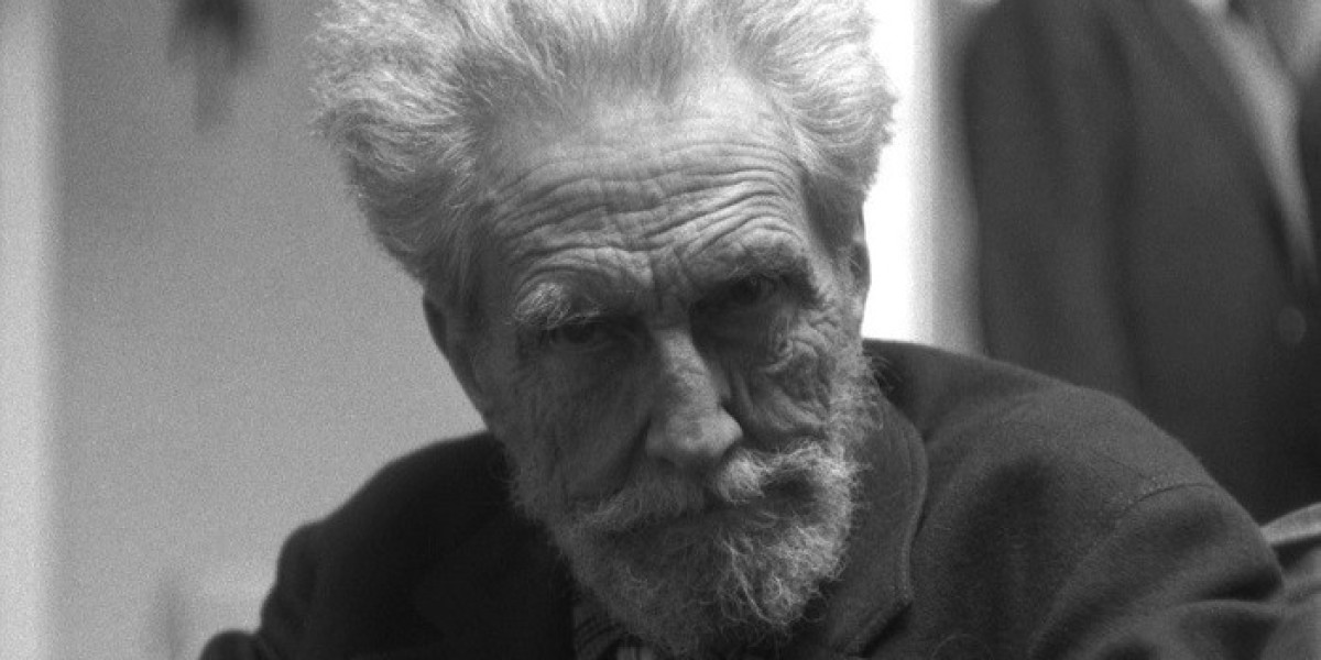 Ezra Pound's Role in Shaping Modern Literature