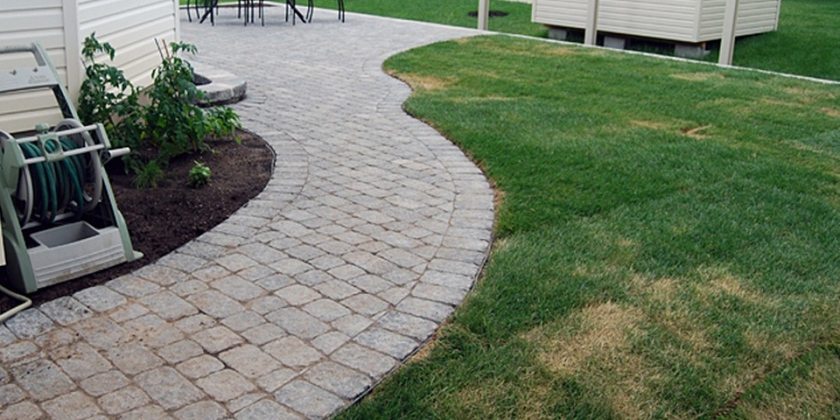 Best PVC decking Ottawa | Williams Landscaping & Decks