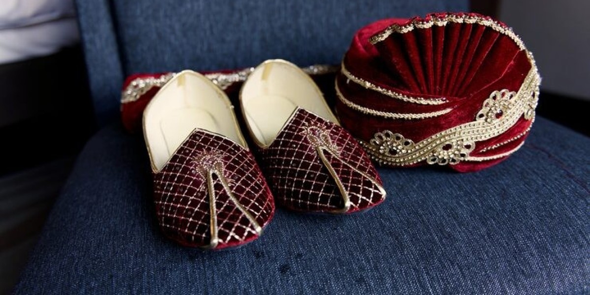 Top Trends to Shop at the Best Online Footwear Store in Christchurch