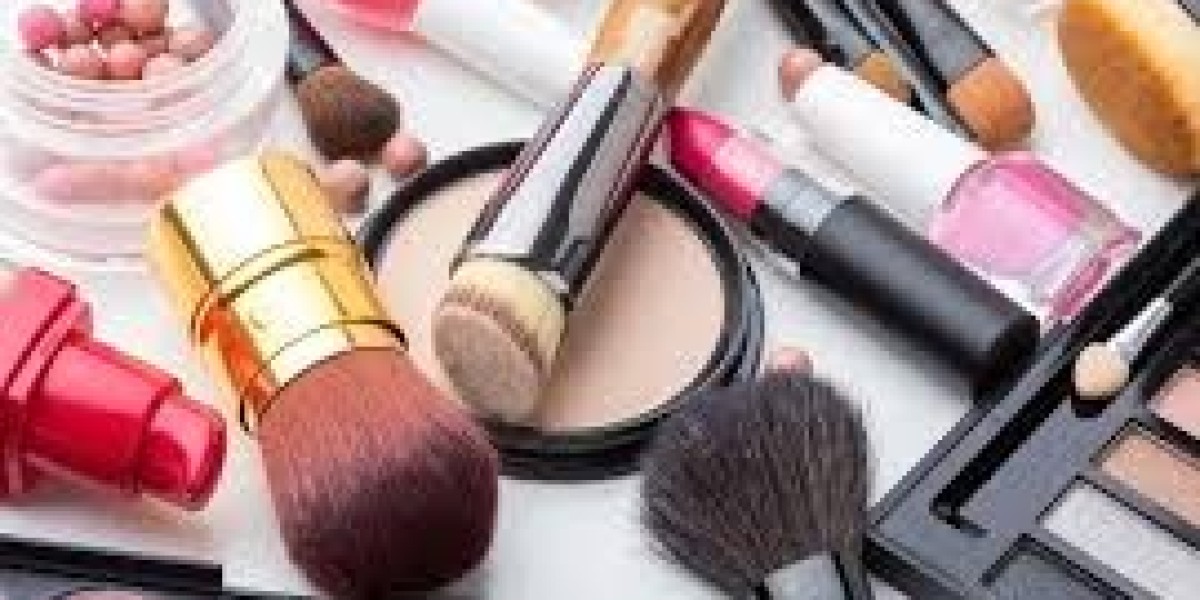 Makeup Market developments shaped by AI-driven personalization in cosmetic products and consumer experiences