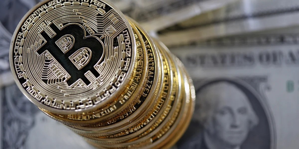 Why Gold-Pegged Crypto Could Be the Next Big Thing in DeFi