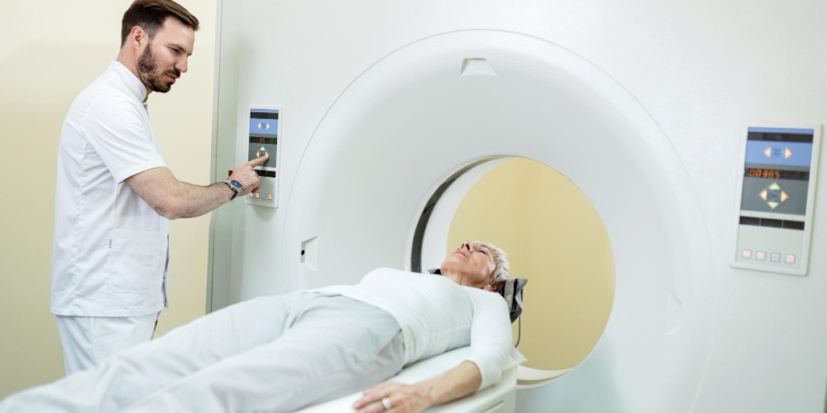 How to Enroll in a CT Scan Technician Course in Pune: Eligibility and Fees