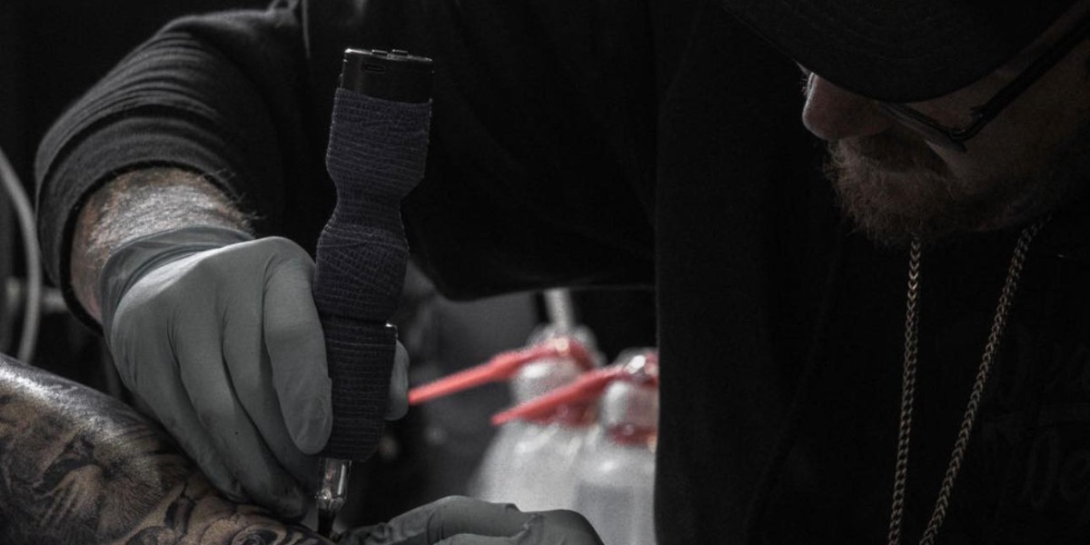 Understanding the Advantages of Hiring Accomplished Tattoo Artists Okotoks.