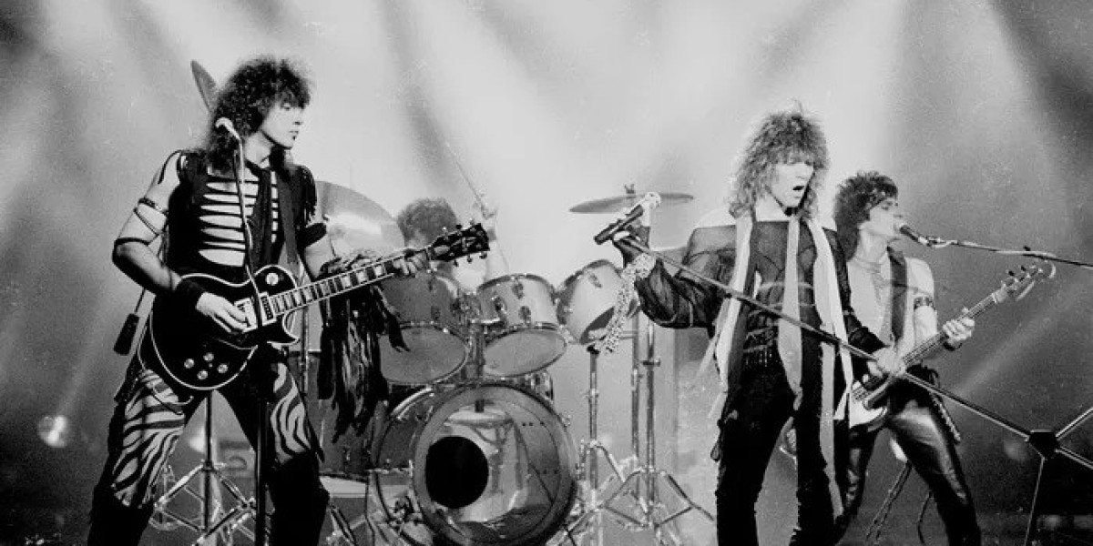 The Commercial Music Tradition That Shaped Early Rock Music