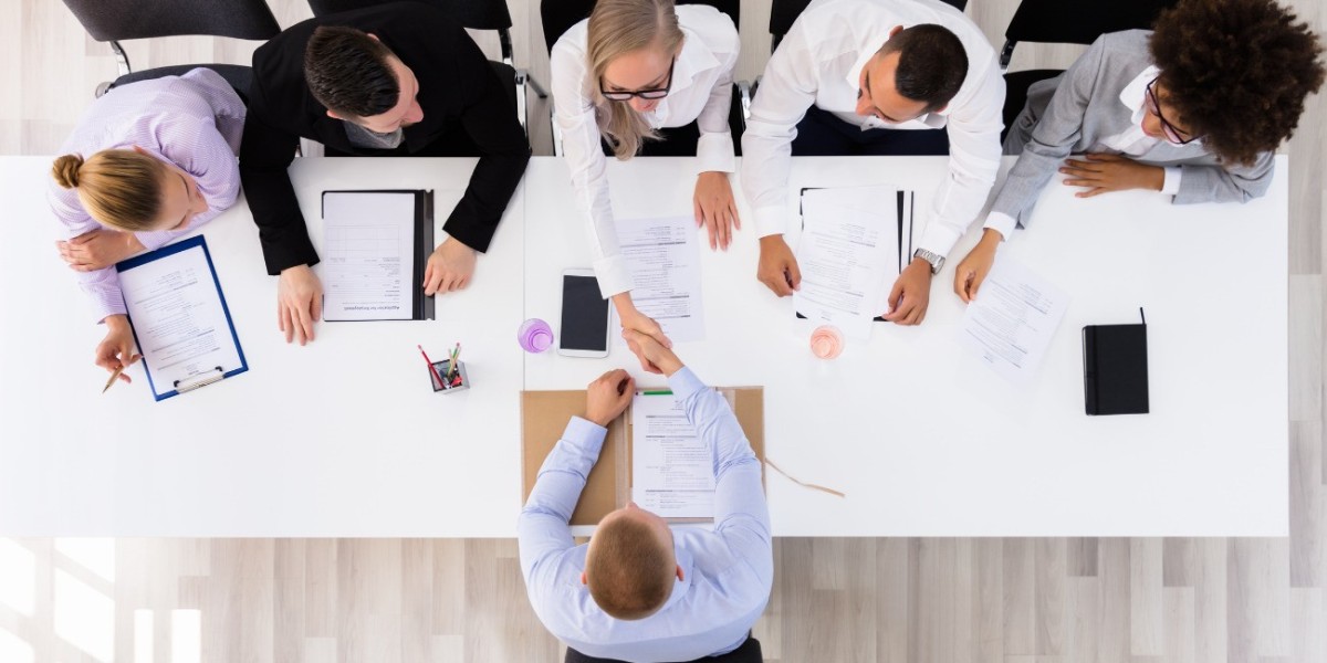 Challenges Solved by IT Recruitment Agencies in Hyderabad for SMEs