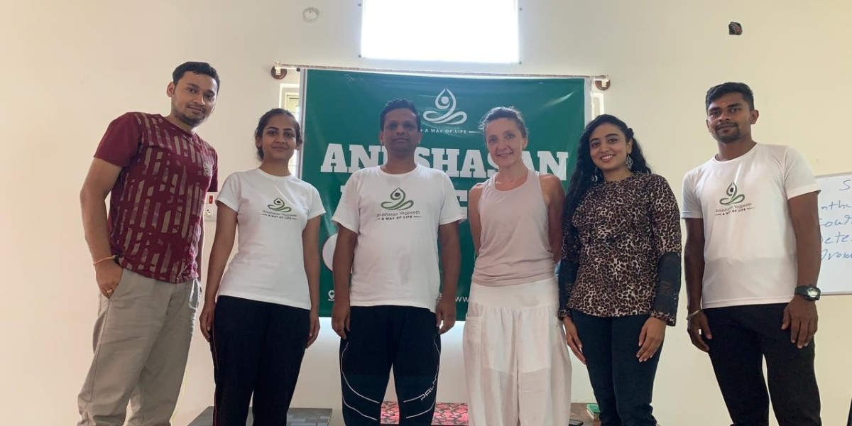 Weekend Yoga Classes in Bangalore: Transform Your Life Now