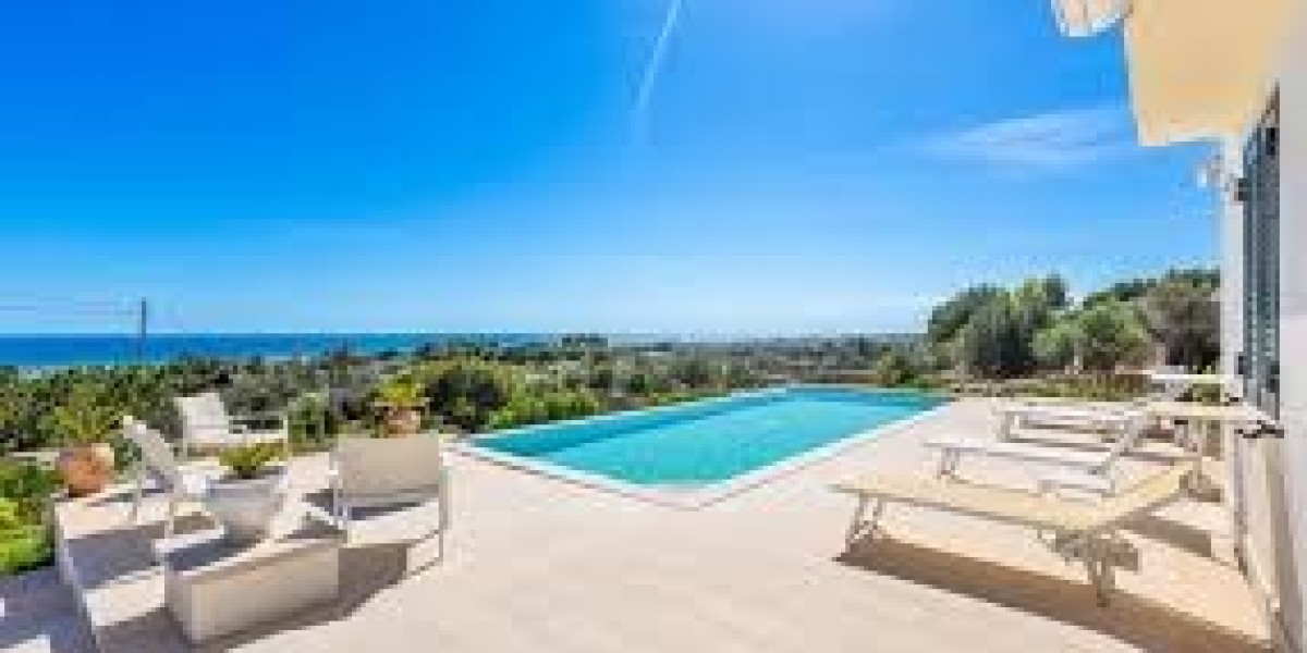 Luxury Villas in Puglia Near Beaches and Nature Parks
