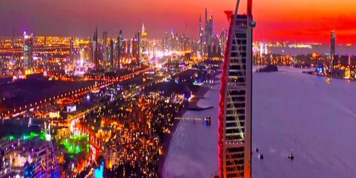 Unique Experiences to Have in Dubai Beyond the Tourist Spots
