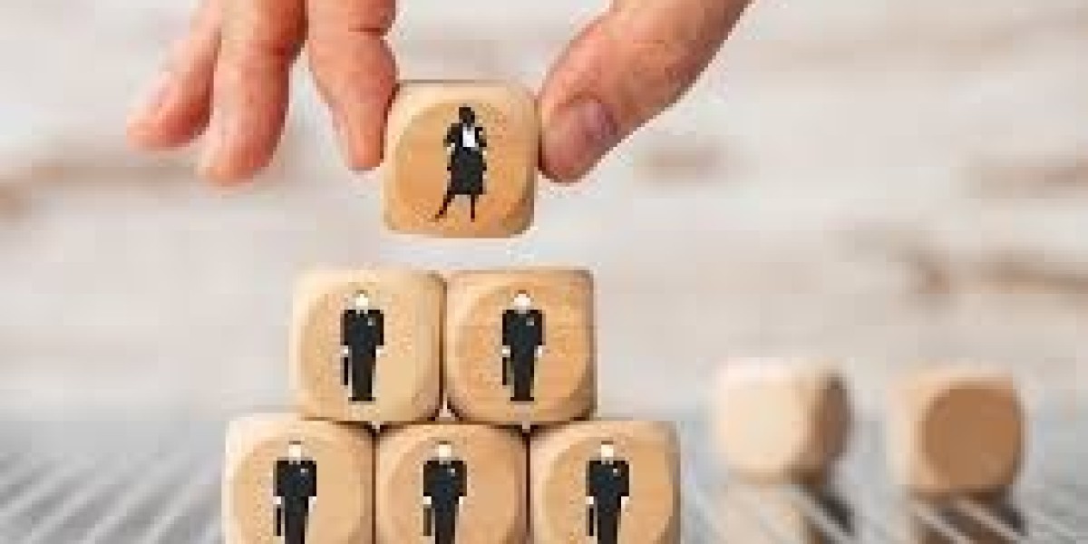 High-Yield Startup Paths on a Shoestring