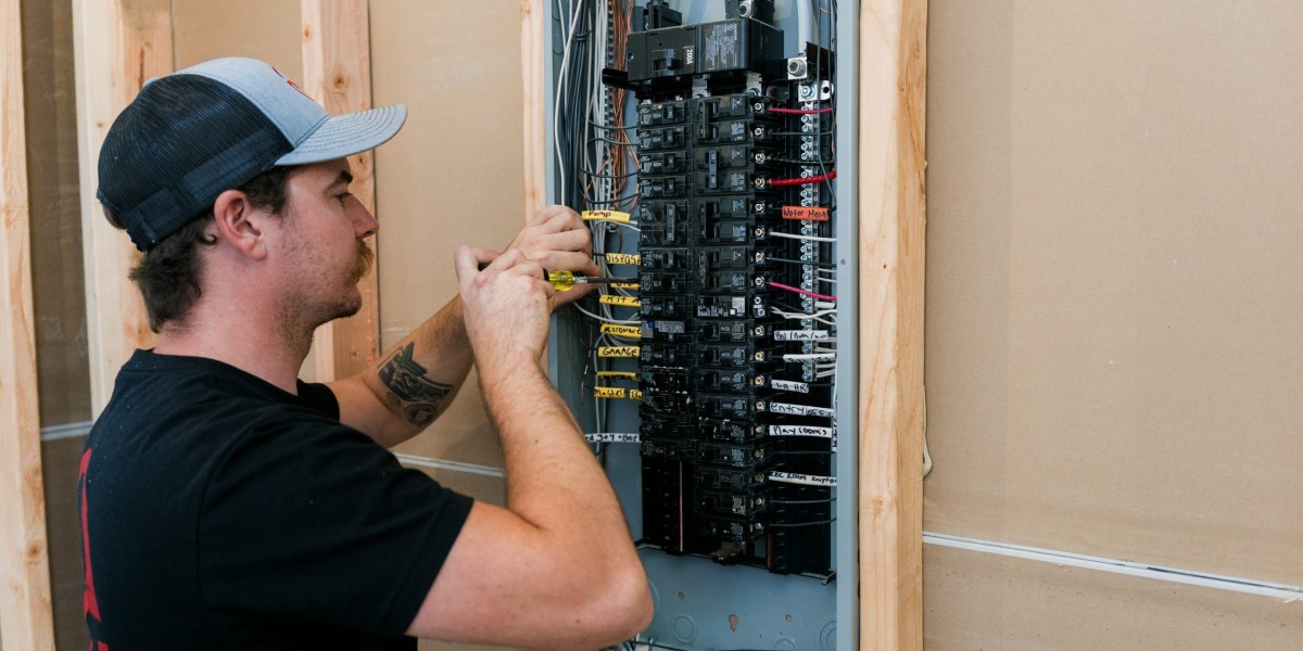 Electrician in Navarre: The Ultimate Guide to Professional Electrical Services