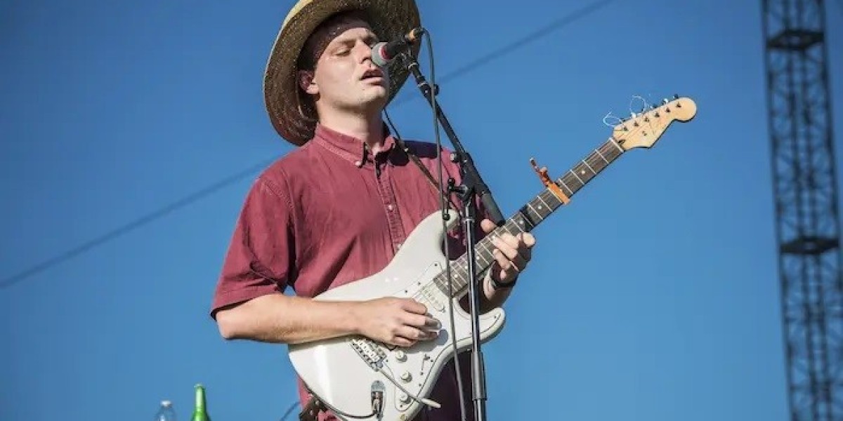 Top 9 Lo-Fi Rock Music Artists: A Featured List