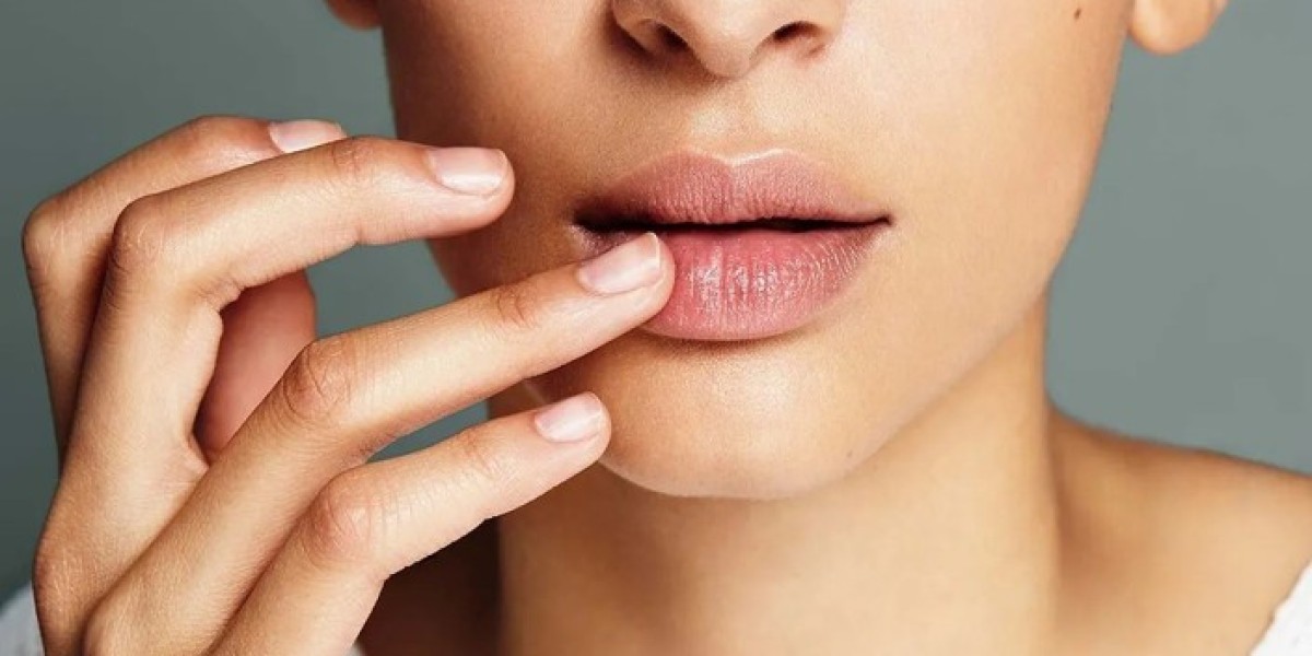 Can Lip Pigmentation Be Fully Removed by Smoker’s Lips Treatment?