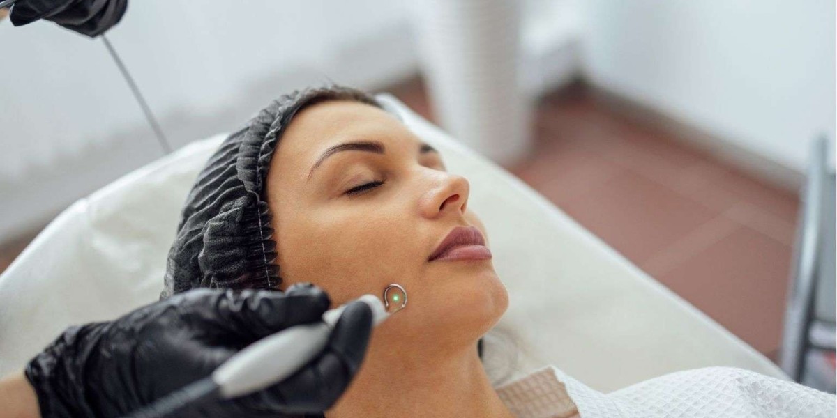 What to Ask the Best Dermatologist During Your First Visit