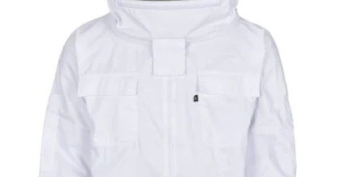 Beekeeping Protective Clothing – Your Essential Shield for Safe and Confident Hive Work