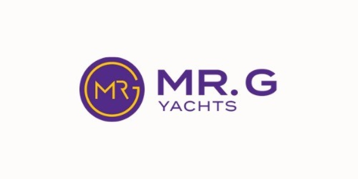 Boat Rental Dubai: Exploring Luxury on the Arabian Waters