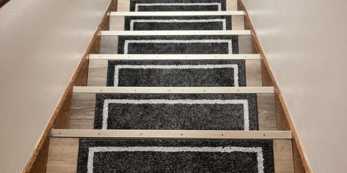 Enhance Safety and Style with Cosy Homeer Indoor Stair Treads