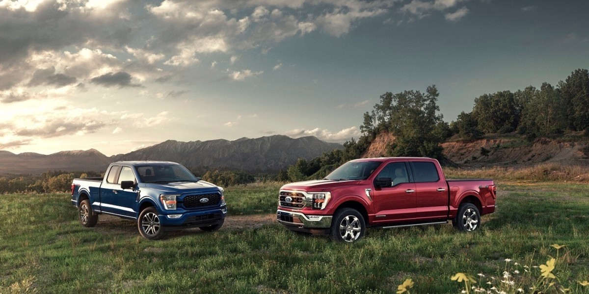 How Online Marketplaces Are Changing How We Buy Used Trucks for Sale