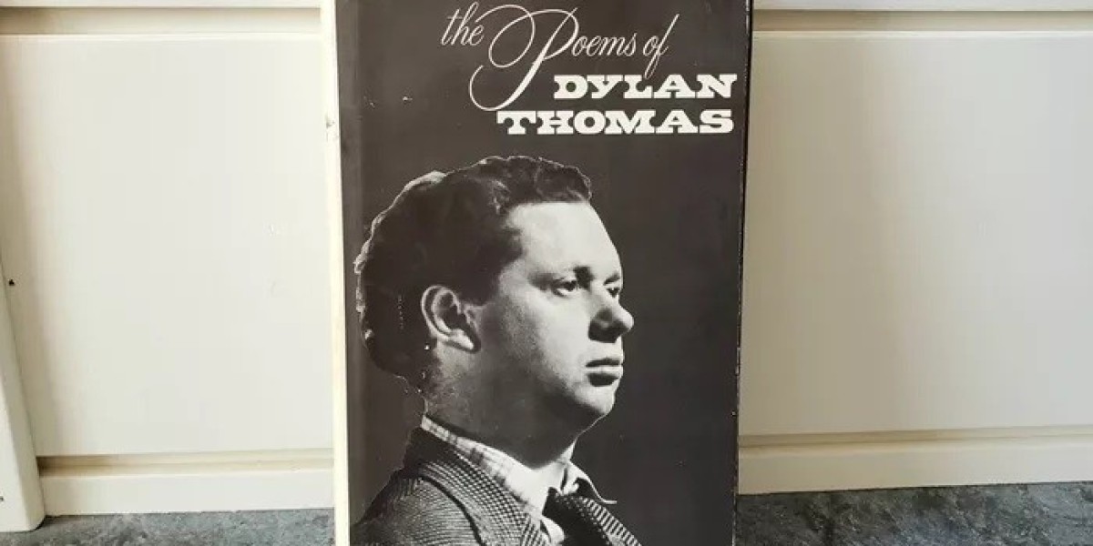 16 Dylan Thomas’s Famous Poems