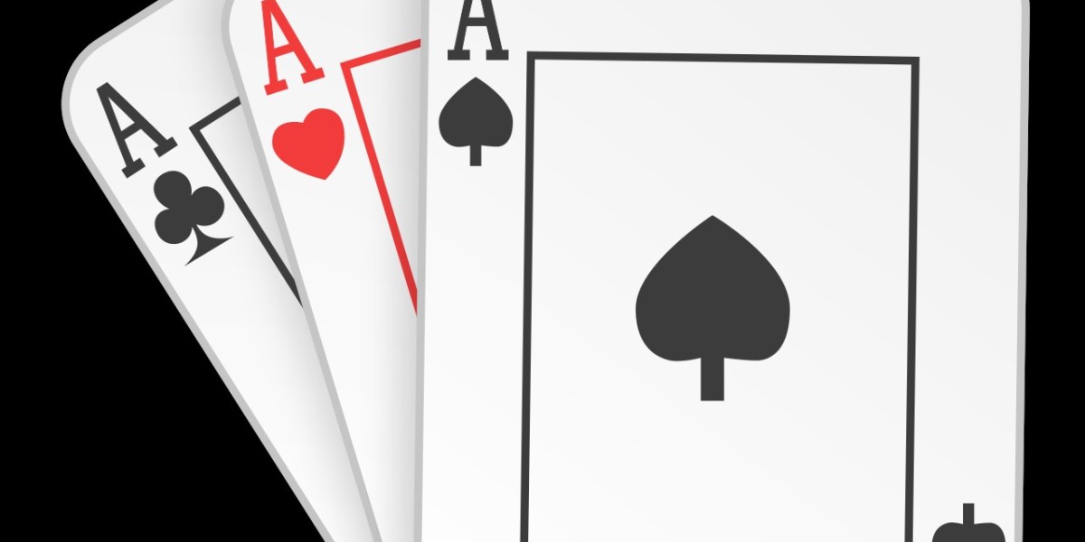 LETNAN189: The Strategic Arena of Online Gaming
