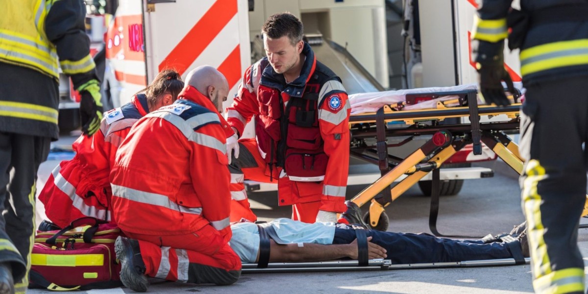 Personal Injury Lawyer Offering Free Consultation for Accident Victims