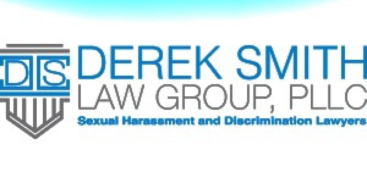 When to Call a Sexual Harassment Attorney About Work Trouble