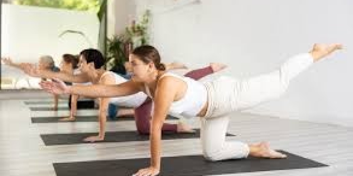 Mamily – Holistic, Expert-Led Wellness for Women & Families