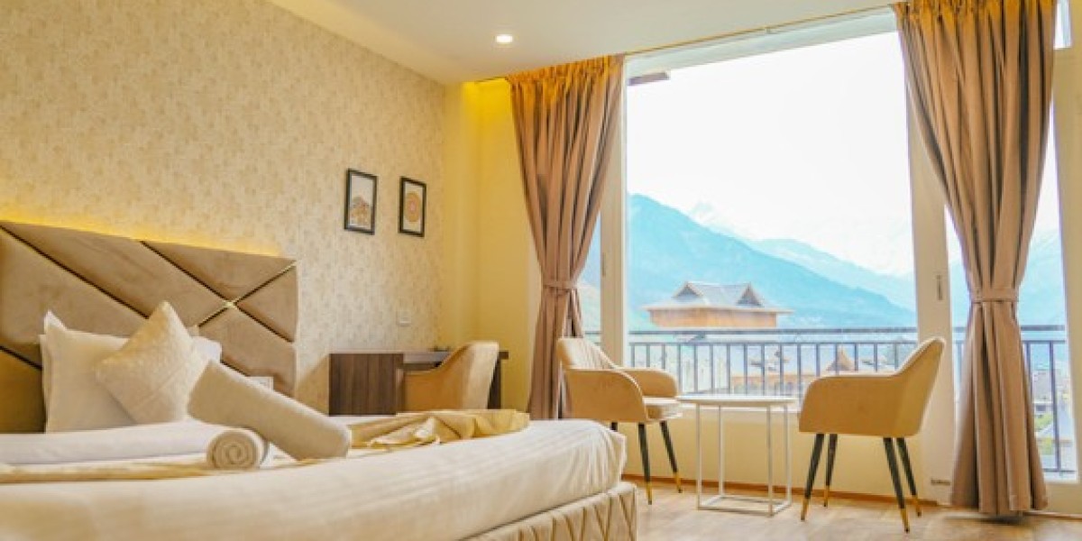 Boutique Hotel in Manali blending luxury with traditional architecture