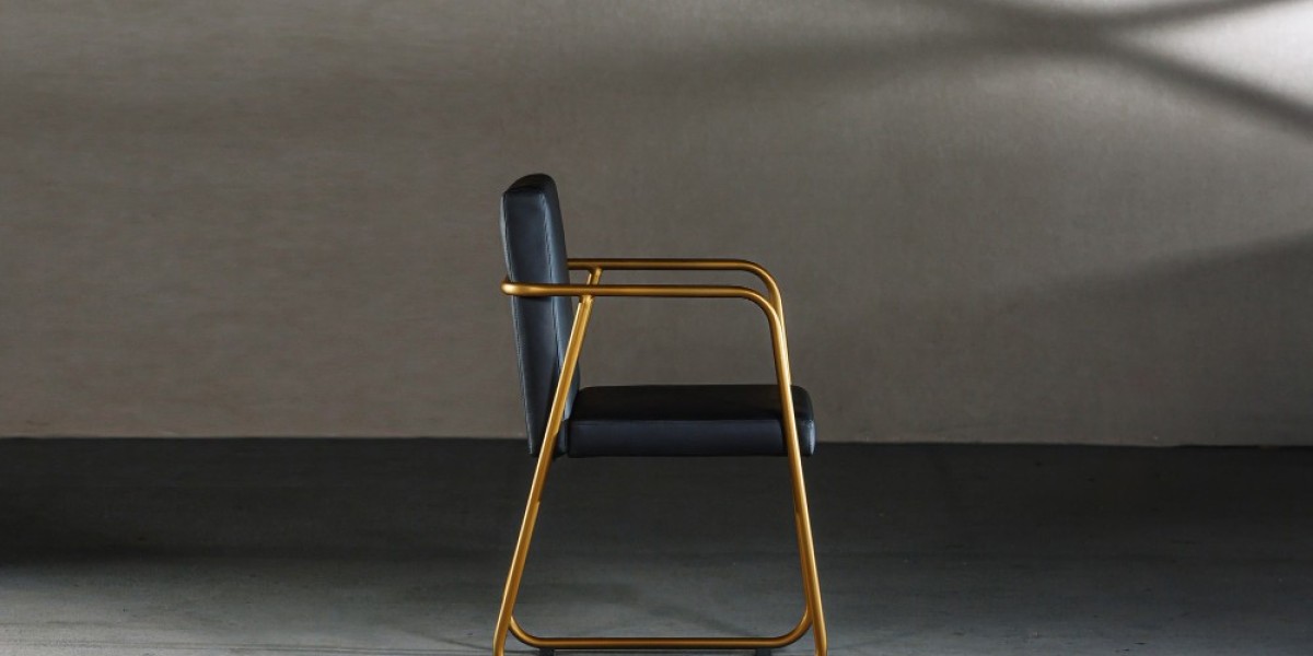 Can a Modern Lounge Chair from Alankaram Transform Your Living Space Comfort?