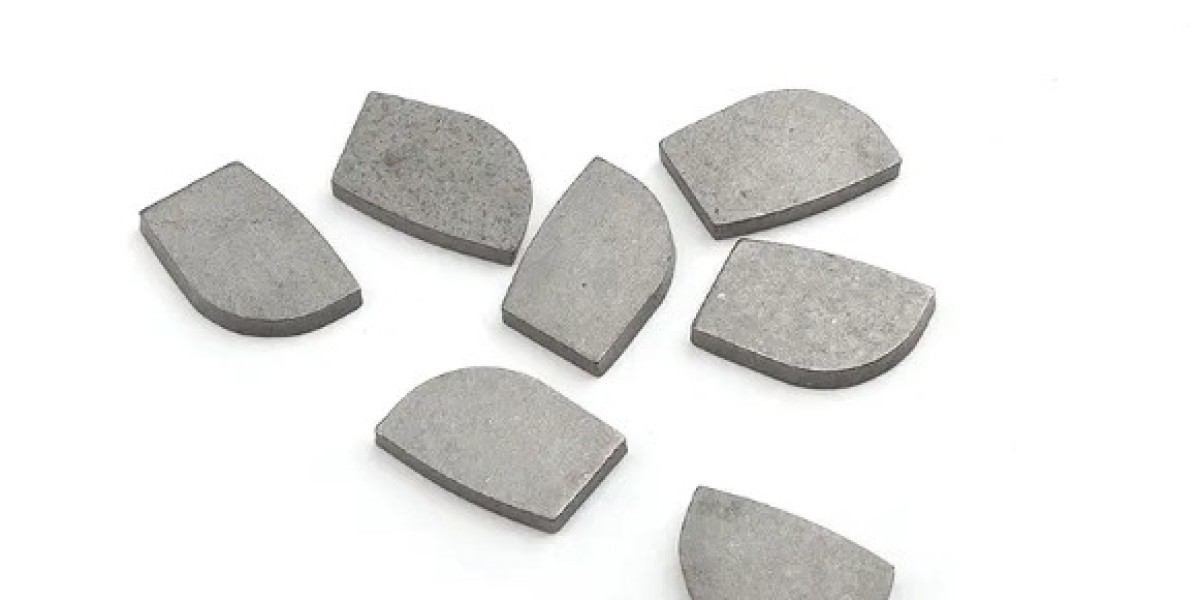 The Role of Cut Stone Blade in Modern Architecture