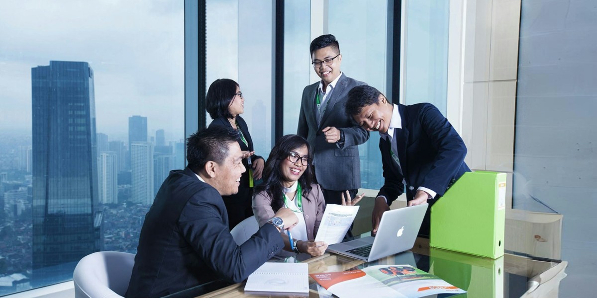Shaping Future-Ready Leaders