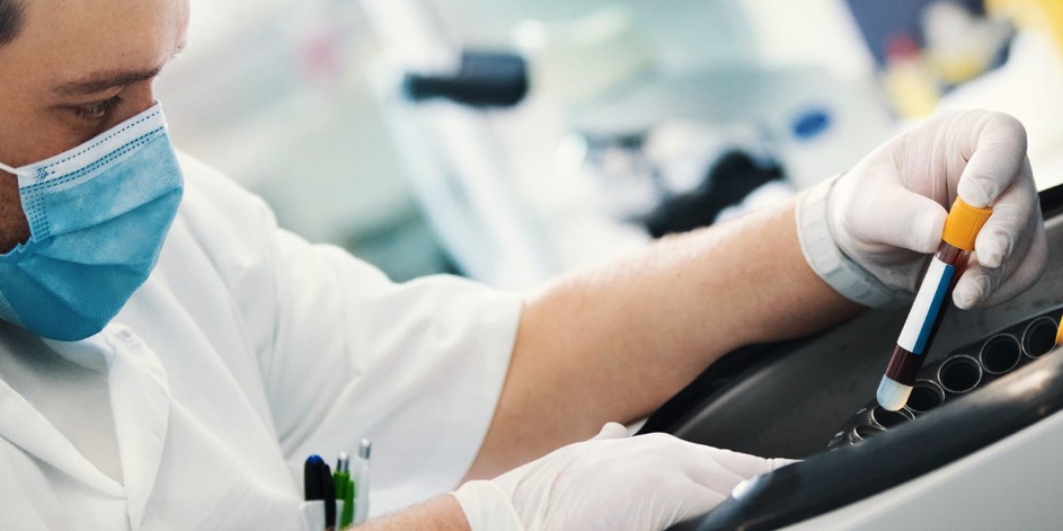 Paramedics on the Rise: How Allied Healthcare Professionals are Redefining Patient Care in India
