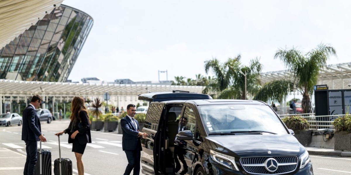 How Cheap Manchester Airport Taxi Services Save You Money on Travel?