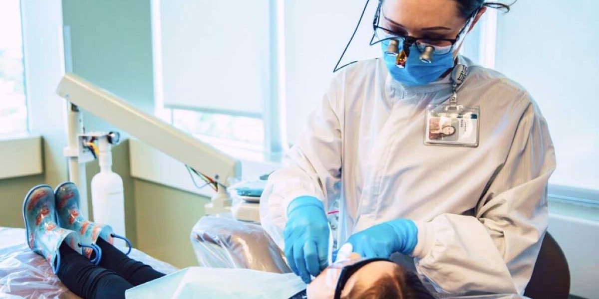 Can a Dental Hygienist Prevent Bad Breath Permanently?