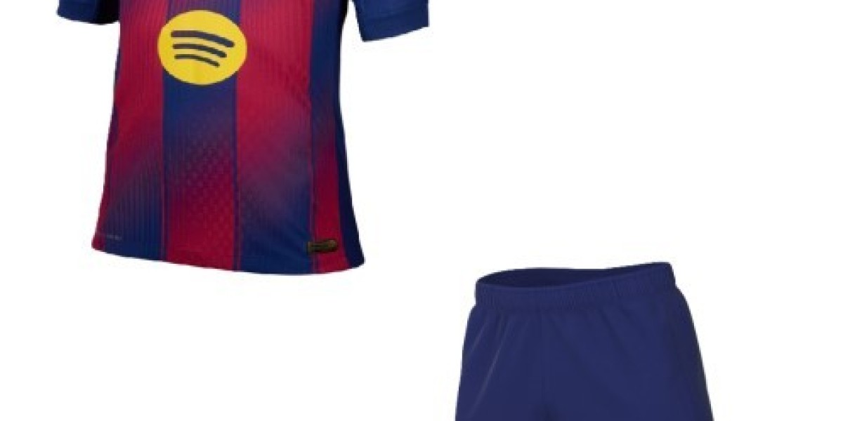تيشيرت برشلونه الأصلي من Sport Touch – احجزه قبل نفاد الكمية!