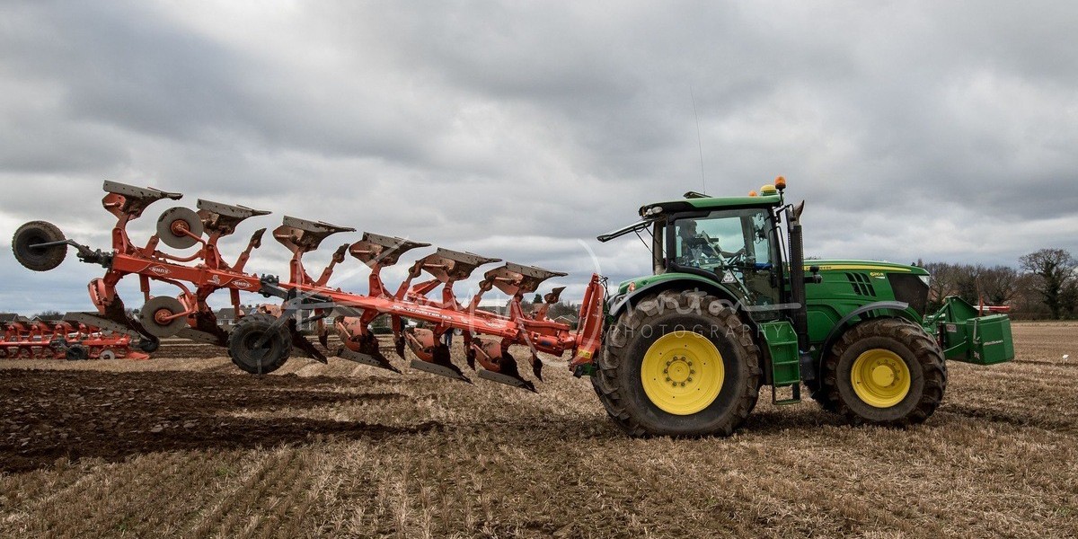 Strategic Outlook on the Farm Equipment Rental Market Dynamics and Growth