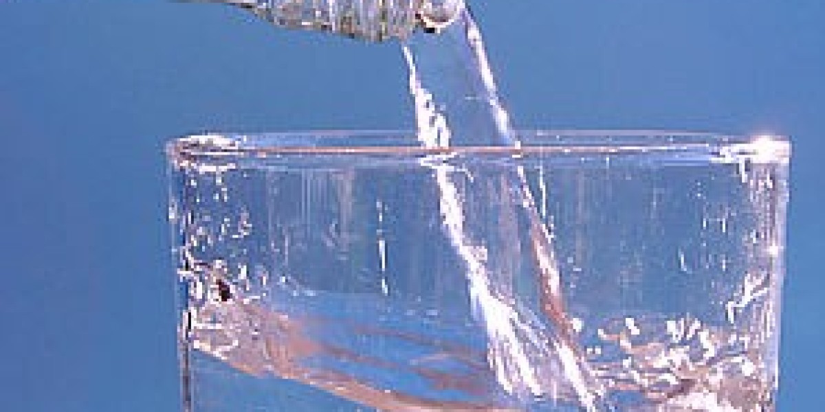Bottled Water Market Growth Driven by Health and Wellness Trends