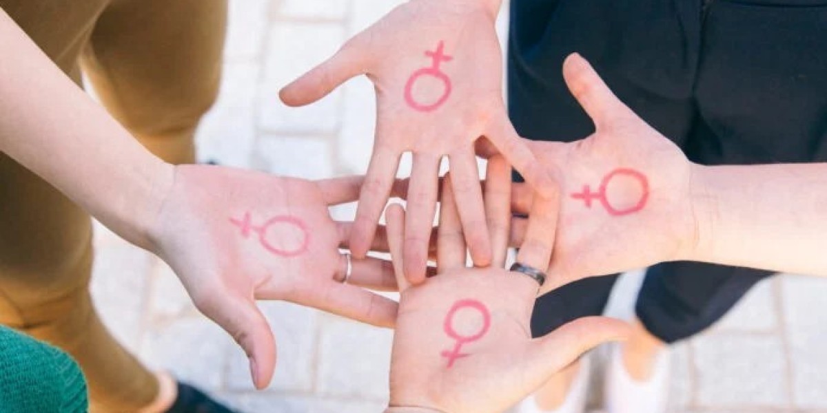 Women at the Helm, Setting the Standard in HR Transformation