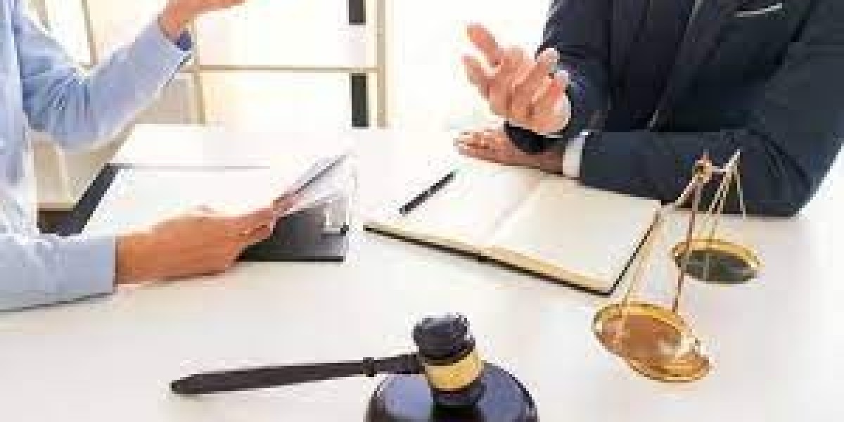 Trusted Immigration Solicitors in London for Visa & Settlement Services