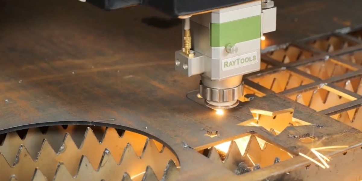 Laser Machine for Metal Solutions with Mart Laser