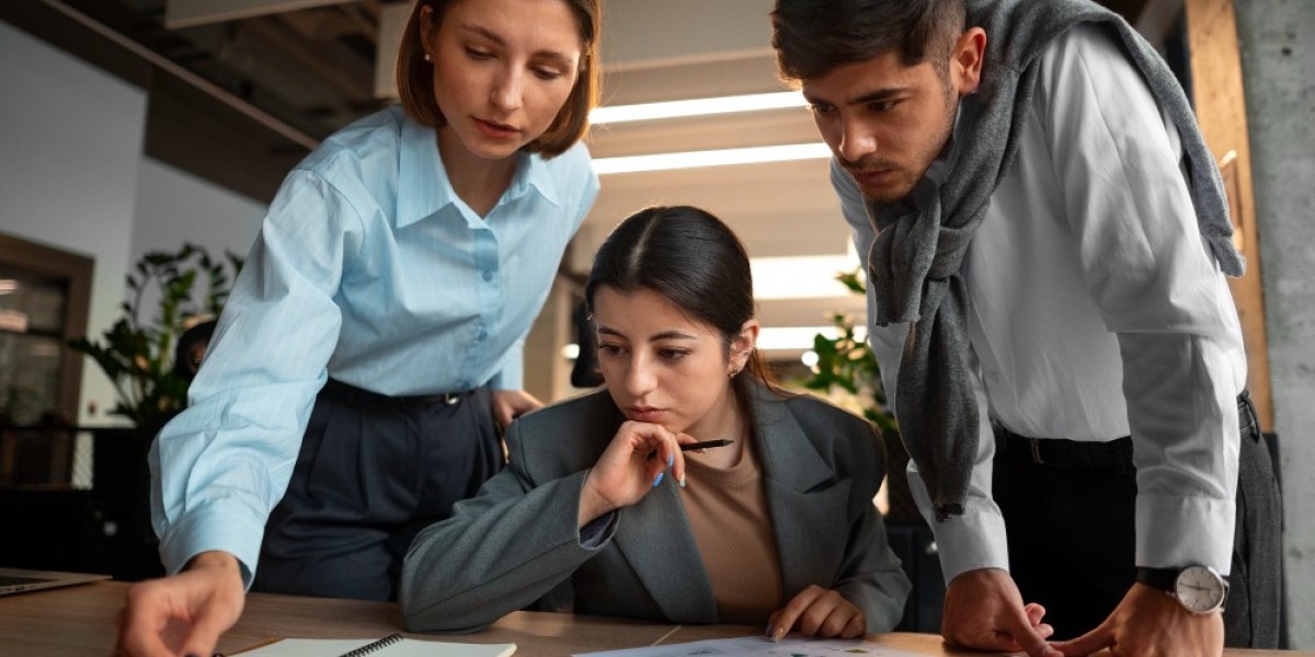 What Problems Do the Top Accounting Firms in Mumbai Solve for Growing Businesses?
