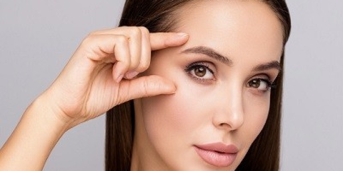 How Brow Lift in Islamabad Enhances Your Natural Beauty