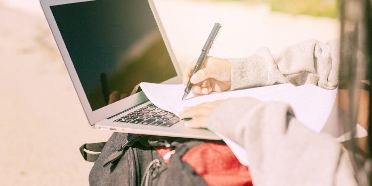 Excelling in Programming Assignments: Unlocking Success with Expert Assignment Help UK
