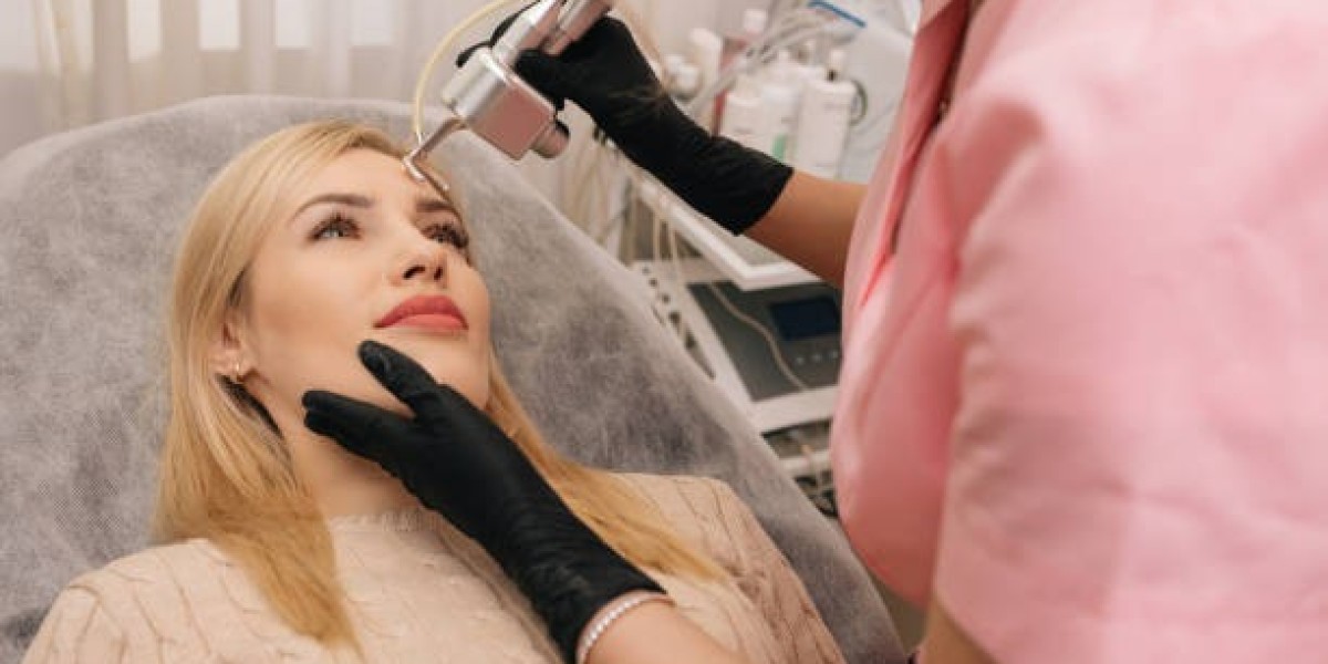 The Definitive Guide to Fractional CO2 Laser Treatment in Dubai