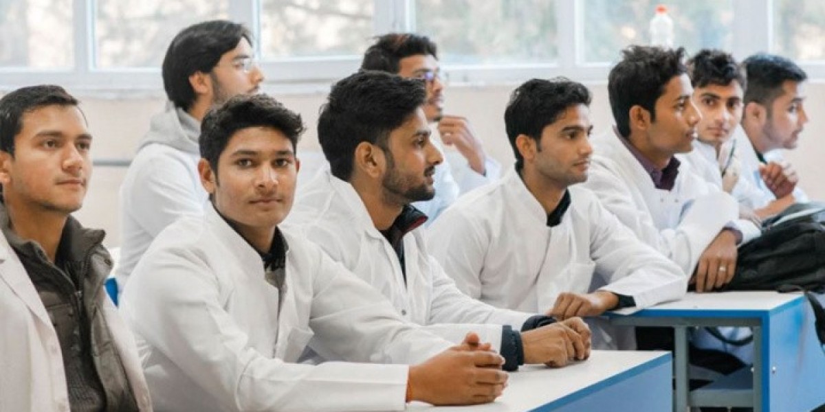 Before Enrolling, Compare the Facilities of Your Chosen Institute with the Top Paramedical Colleges in India