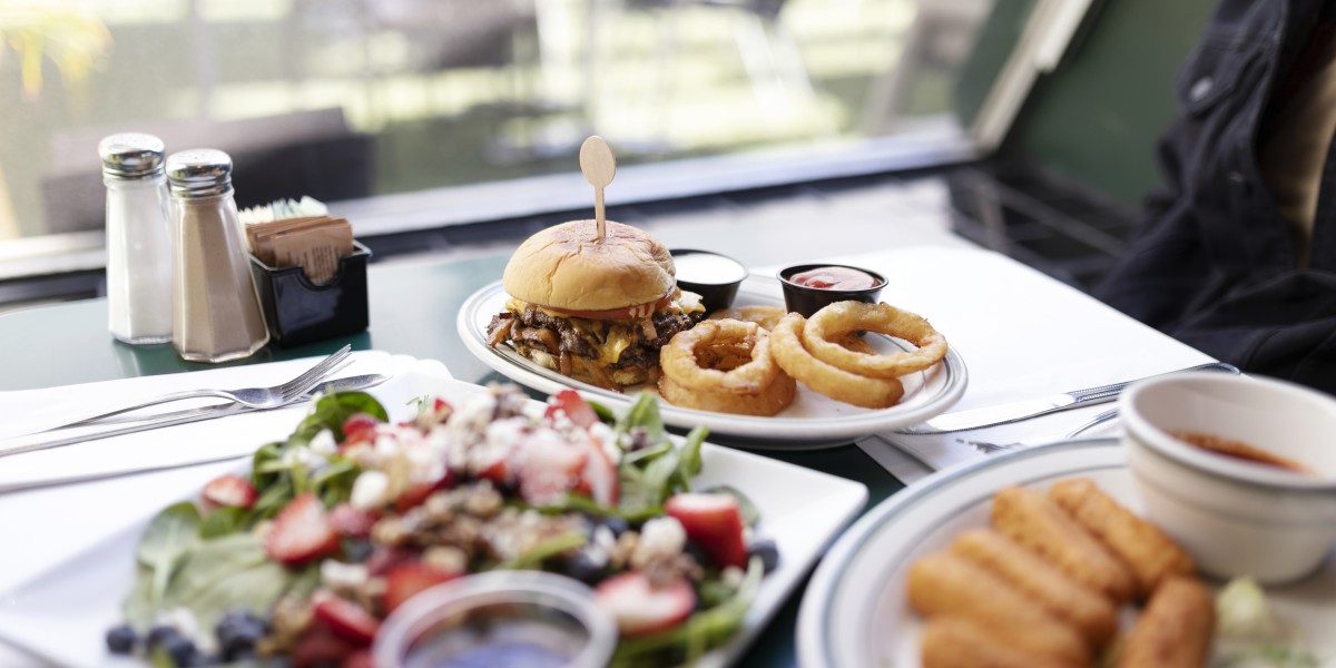 Casual Dining vs. Fine Dining: Which Restaurant Near Me Should I Try?