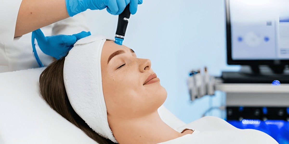 Transform Your Look with HydraFacial Treatment in Dubai Before Big Events