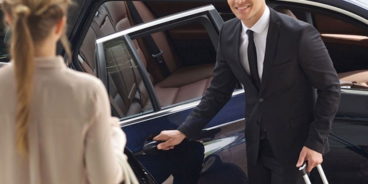 Luxury Limo Service Logan Airport and Car Service Rowley MA for Stress-Free Travel