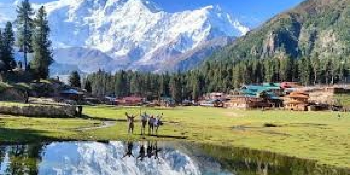 Unveiling the Ultimate Adventure Travel Guides to Pakistan